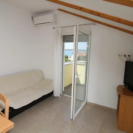 Ljubac 6244c Apartman *